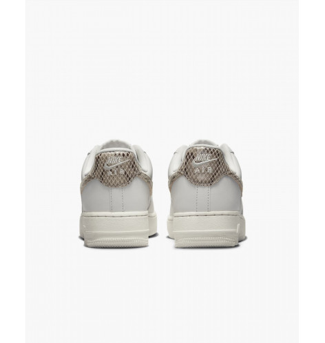 Кросівки Nike Air Force 1 07