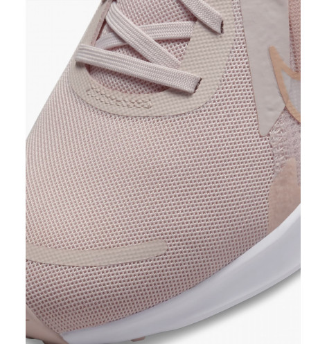 Nike QUEST 5