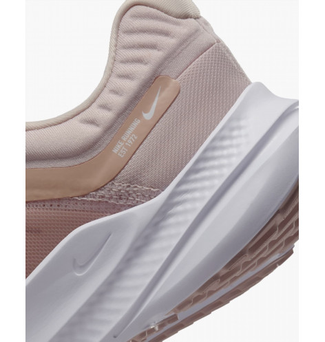 Nike QUEST 5