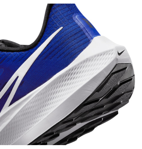 NIKE AIR ZOOM PEGASUS 39