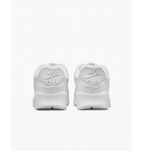 Кросівки жіночі Nike Air Max 90 White DH8010-100 39