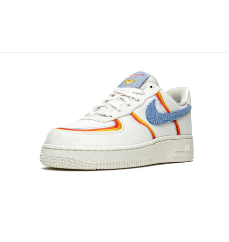 W Nike AIR Force 1 07