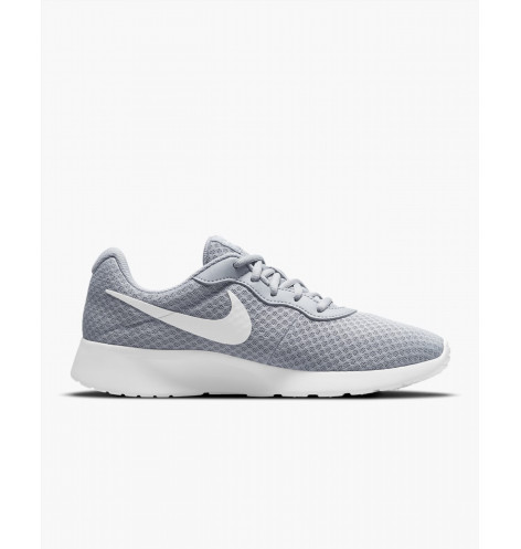 Nike TANJUN