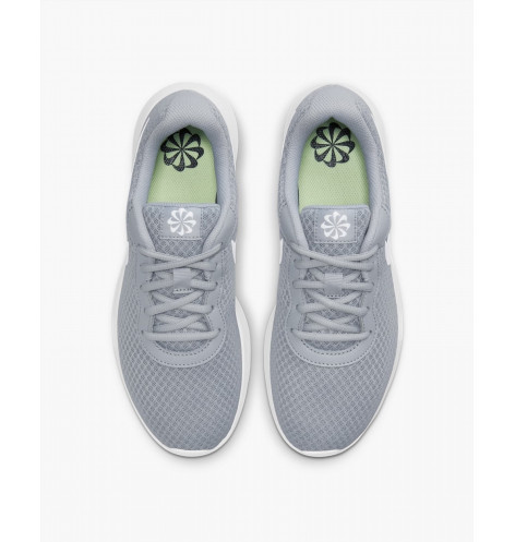 Nike TANJUN