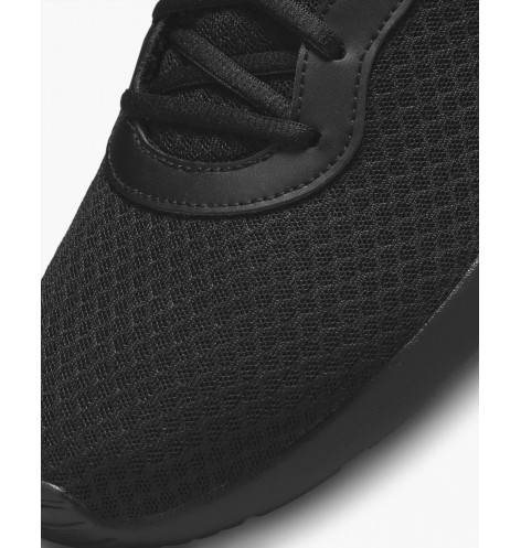 NIKE TANJUN