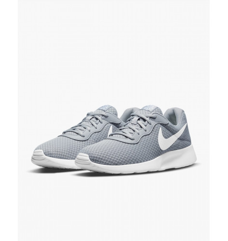 Nike TANJUN