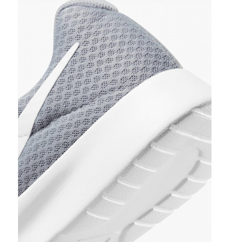 Nike TANJUN