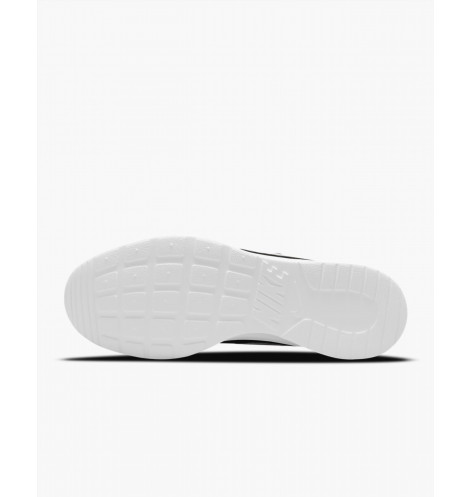 NIKE TANJUN