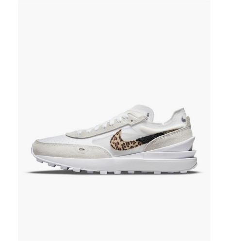 W NIKE WAFFLE ONE SE