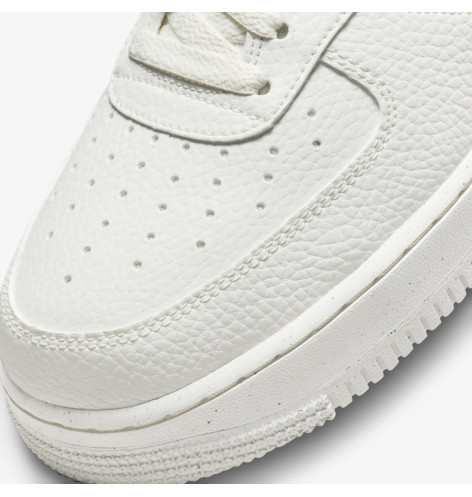 Кросівки Nike Air Force 1 07 LV8 NN