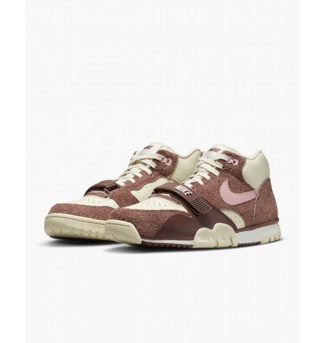 AIR TRAINER 1