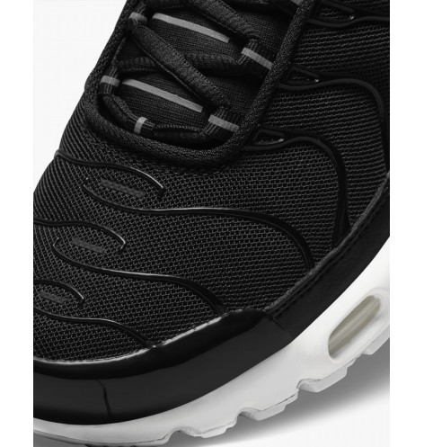 WMNS AIR MAX PLUS
