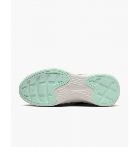 WMNS JORDAN DELTA 3 LOW