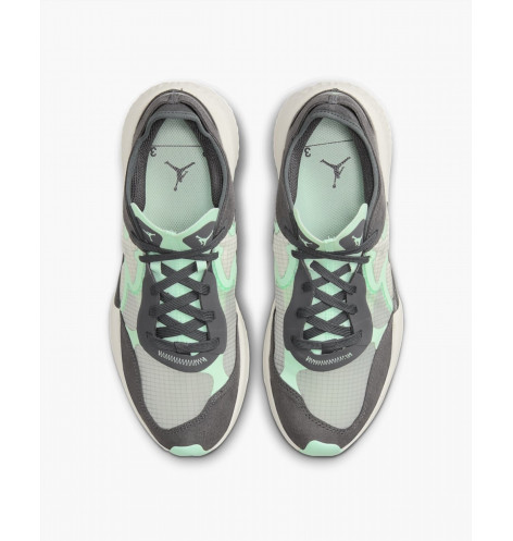 WMNS JORDAN DELTA 3 LOW