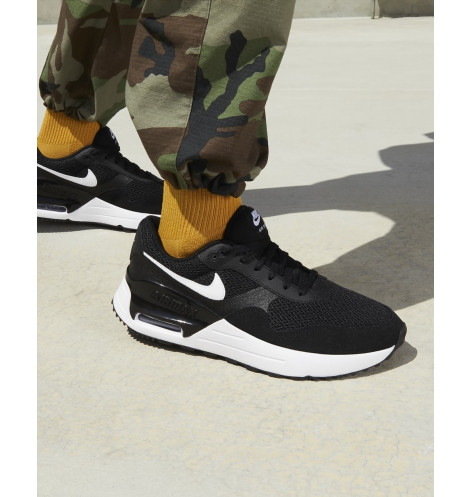 NIKE AIR MAX SYSTM