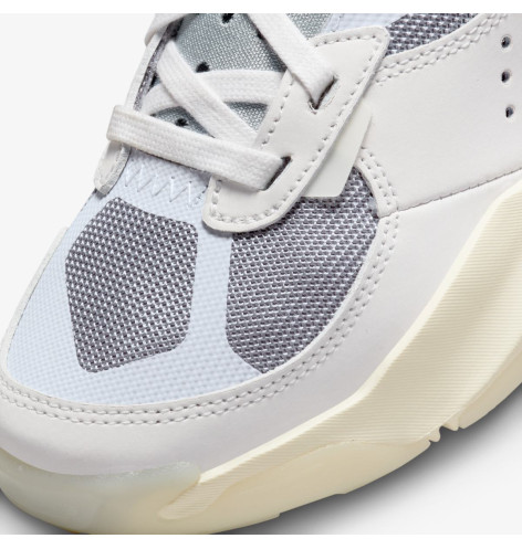 Jordan Air 200E