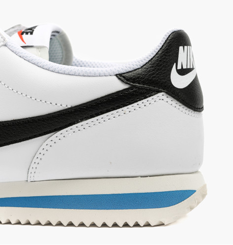 Кросівки жіночі Nike Cortez White DN1791-100 36.5