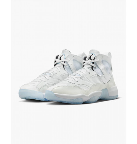 JUMPMAN TWO TREY