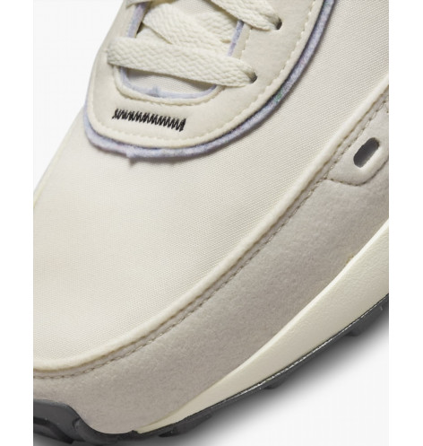 NIKE WAFFLE ONE SE