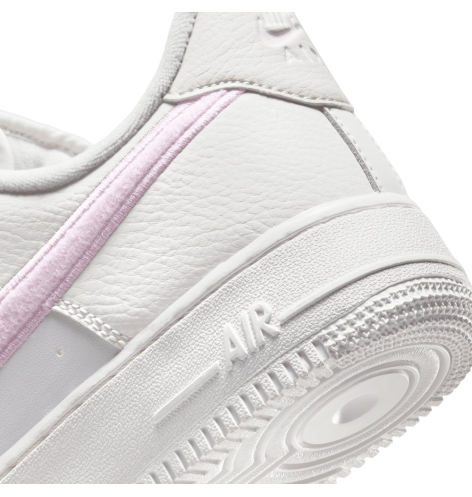 Кросівки W Nike Air Force 1 07