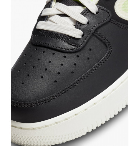 Кросівки Nike Air Force 1 Mid React