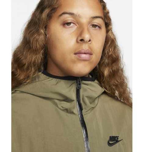NIKE TECH WVN JKT LND
