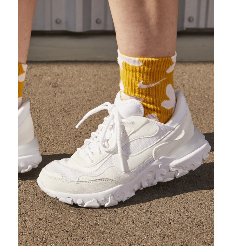 Nike REACT R3VISION