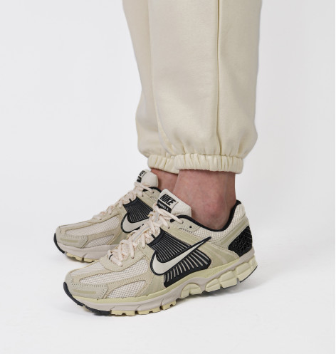 Штани жіночі Nike Womens Fleece Pants Beige Dq5384-113 M