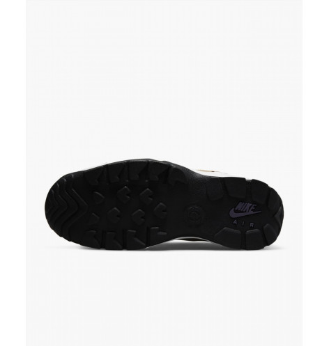 Nike Air Mada