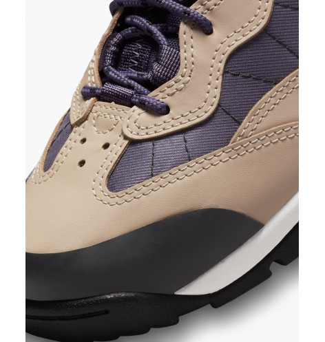 Nike Air Mada
