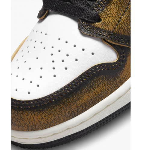 Кросівки Nike Air Jordan 1 Mid SE