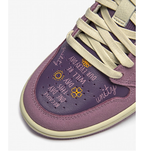 Кросівки WMNS Air Jordan 1 Low IWD