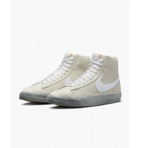 Кросівки Nike Blazer Mid 77 Se
