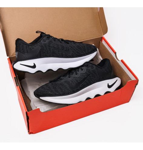 Кросівки Nike Motiva