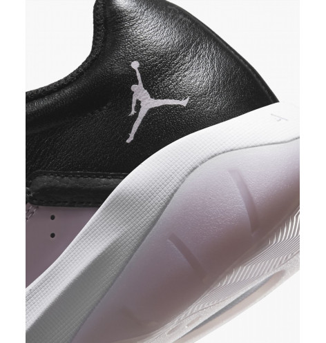 Nike WMNS AIR JORDAN 11 CMFT LOW