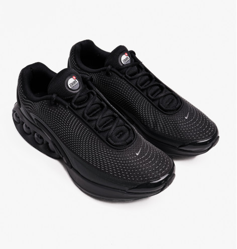 Кросівки чоловічі Nike Air Max Dn Black/Grey DV3337-002 40.5