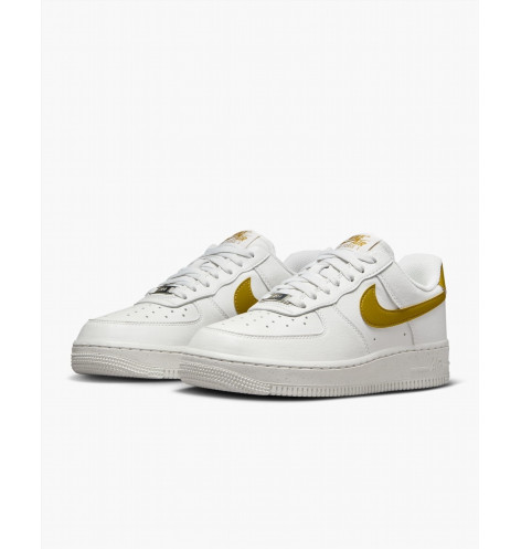 Кросівки Nike Air Force 1 07 SE