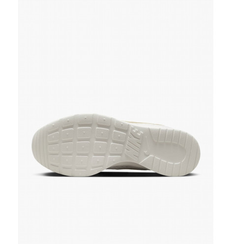 Nike TANJUN FLYEASE