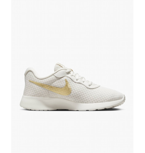 Nike TANJUN FLYEASE