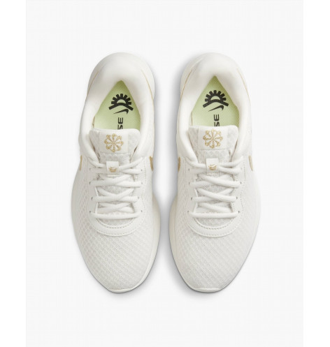 Nike TANJUN FLYEASE