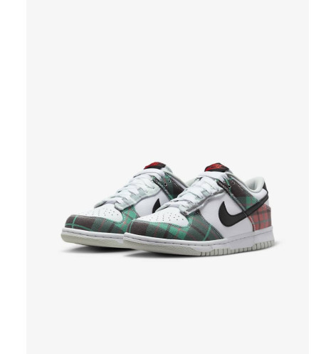 Nike Dunk Low SE