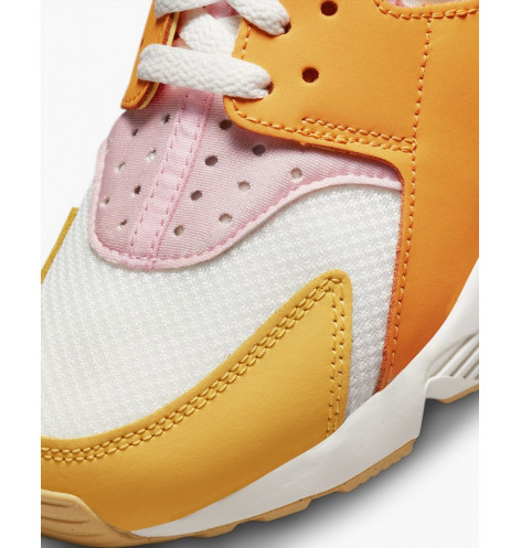 WMNS NIKE AIR HUARACHE