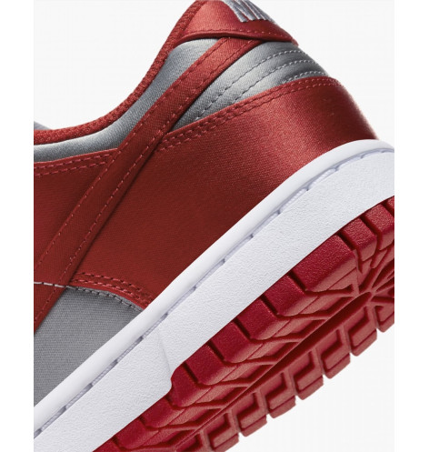 Nike Dunk Low Retro Satin