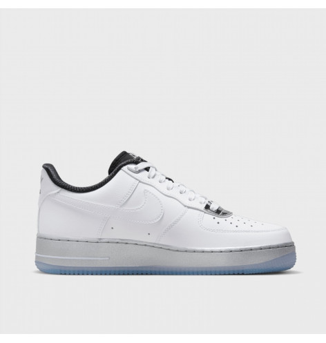 Кроссовки NIKE AIR FORCE 1 07 SE WHITE