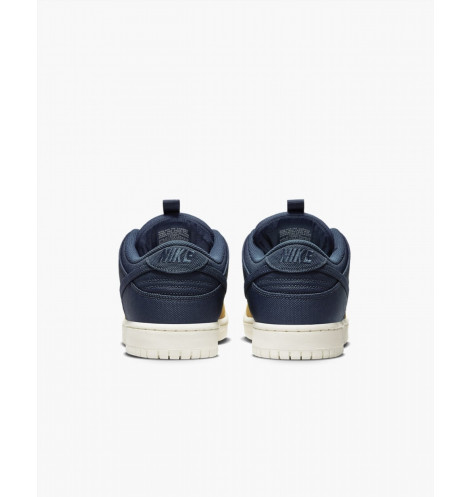 Кросівки чоловічі Nike Sb Dunk Low Pro Prm 90S (DX6775-400)