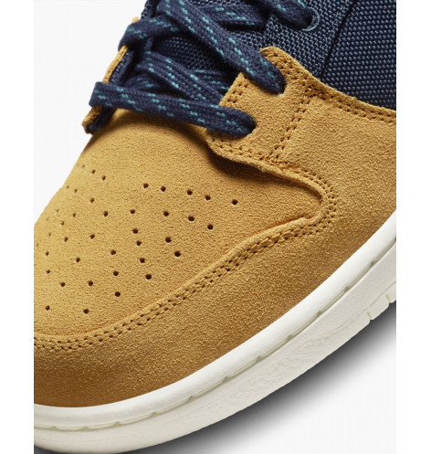 Кросівки чоловічі Nike Sb Dunk Low Pro Prm 90S (DX6775-400)