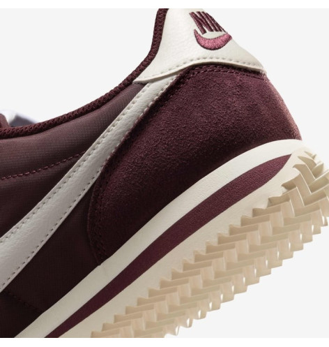 Nike Cortez Textile Burgundy Crush Sail