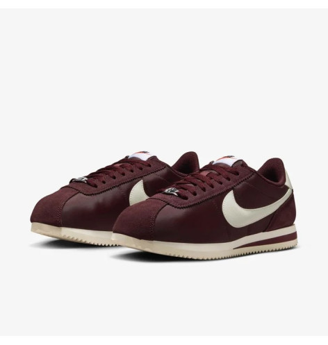 Nike Cortez Textile Burgundy Crush Sail