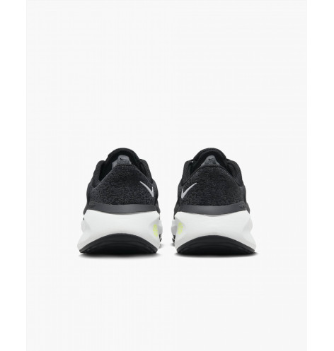 W NIKE VERSAIR