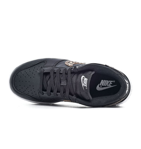 Nike W DUNK LOW SE